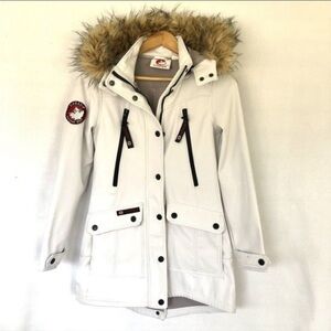 Women’s Canada Weather Gear Jacket